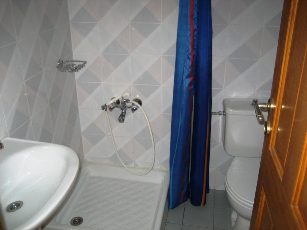 Ouranos Studios Kalamaki  Room photo